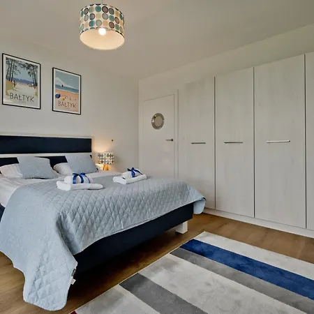 Blueapart Kaprow Apartment *