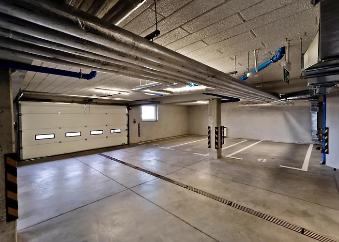 Blueapart Kaprow Puck