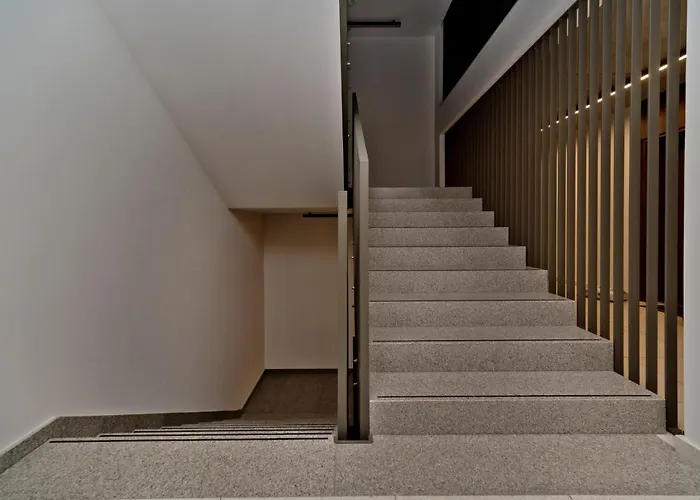 Blueapart Kaprow * Puck